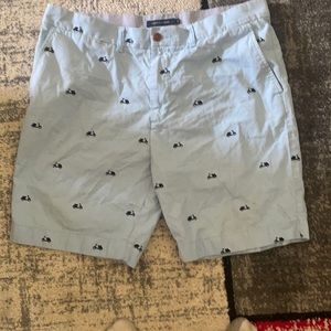 Tommy hilfigure size 36 shorts